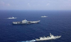 事情闹大，高市紧急求见特朗普！中方给美留情面：这回找日本算账