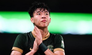 中超-米特里策双响亚戈替补首秀破门 浙江3-1逆转玉昆