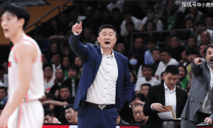 原创 
            再砍39分13板！36岁还能打成CBA顶级大外援，杜锋收获季后赛拼图