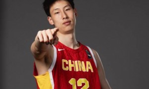 媒体人:郇斯楠应留国内打磨 NCAA调教中锋无耐心
