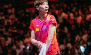 王曼昱感恩父亲：摆摊卖肉夹馍供我打球，他让我学会了吃苦与奋斗