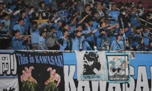 亚冠比赛看台日本男子涉嫌袭击并重伤一名中国观众，被警方逮捕！