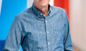 苹果董事长或退休，CEO库克有望接任