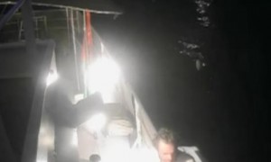 美情报部门官员:以总理上月曾批准无人机袭击加沙人道船只