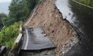 印度东部山体滑坡已致17人死亡