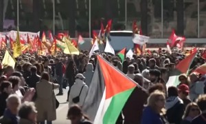 通贝里被曝遭以军虐待:她被拽头发、殴打、被迫爬行和亲吻以色列国旗…