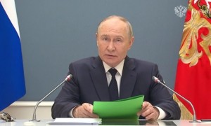 普京指挥俄军战略核力量综合演习