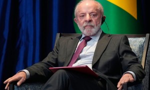 巴西总统宣布将与美国就关税问题进行谈判